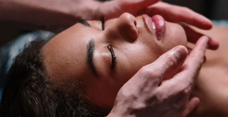 Prodotti Anti-Age: quando iniziare ad utilizzarli e come sceglierli!